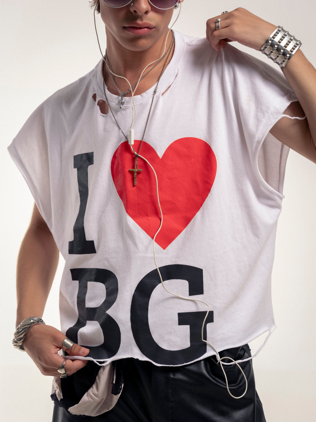 I LOVE BG CUTTED TEE