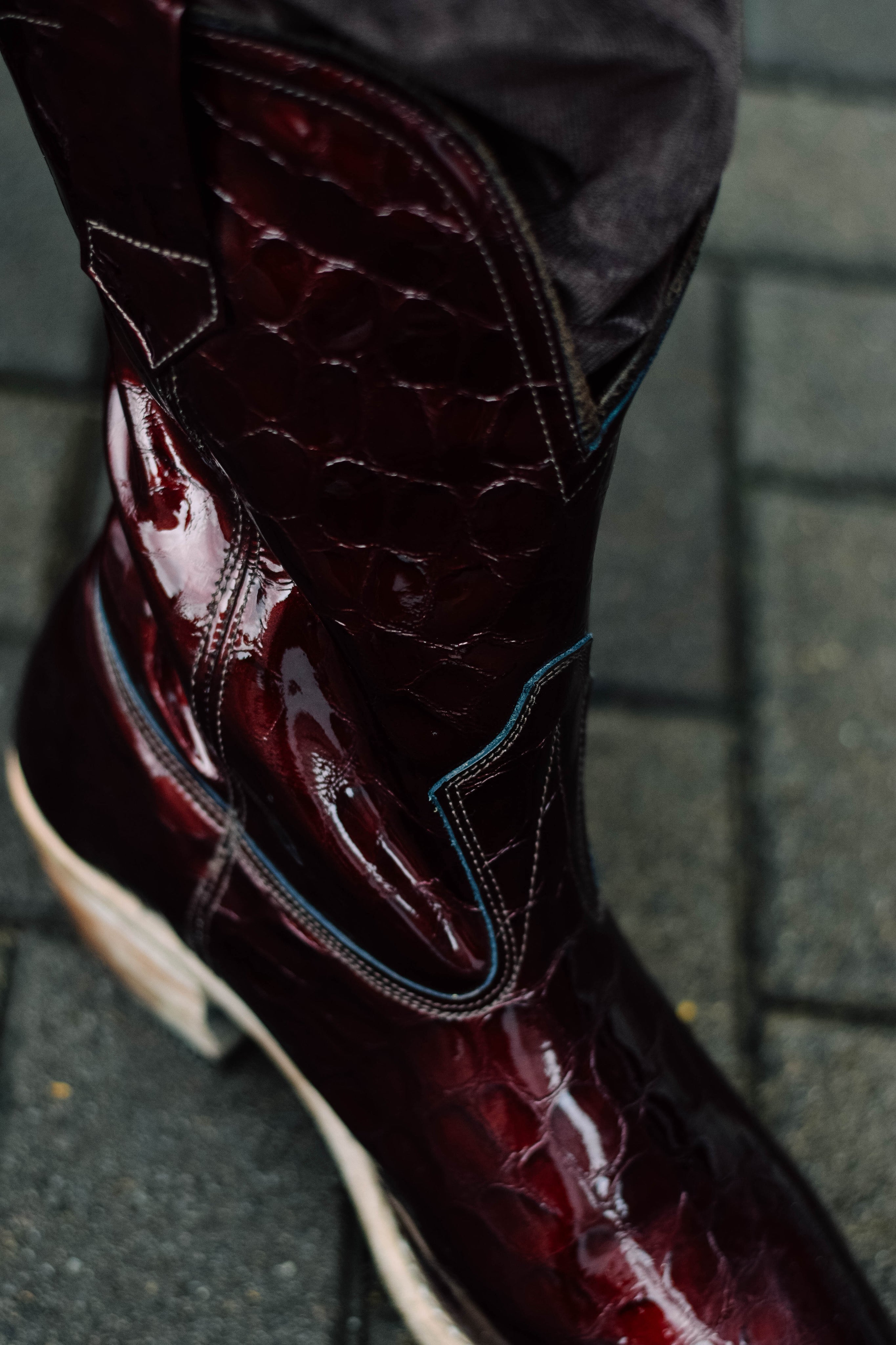 COWBOY BOOTS